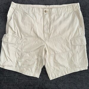 Khaki Polo Ralph Lauren Cargo Shorts. Size 44